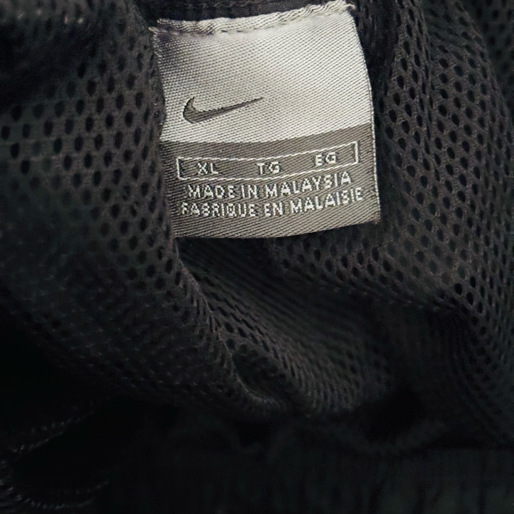 Nike Black Pants with Blue Detail - Picture 4 of 6